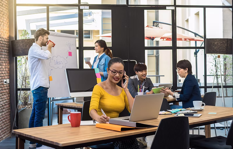 Equipo de negocios en el trabajo